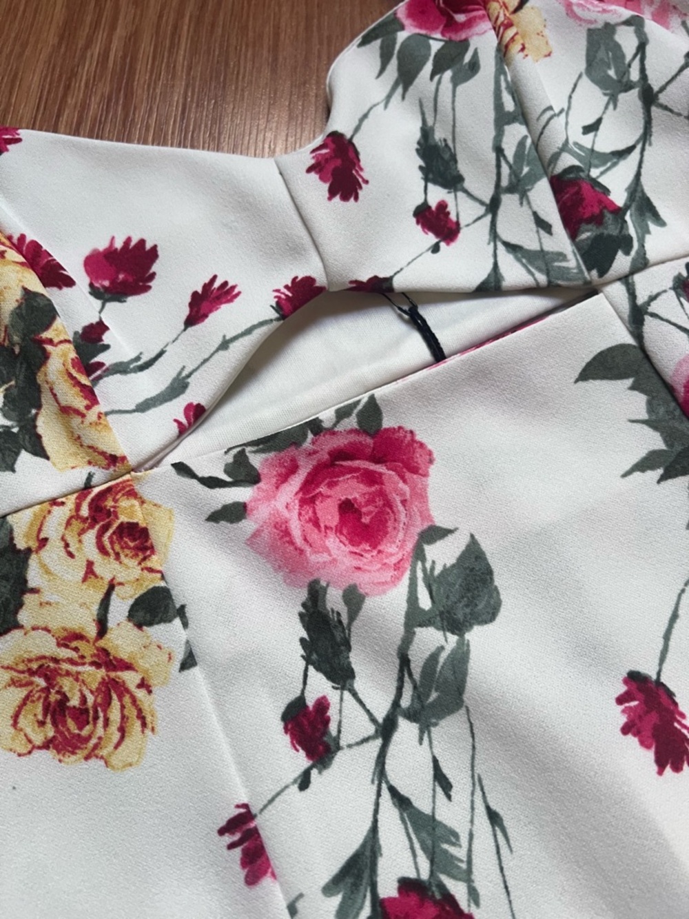 NWT Elegant Floral Mermaid Midi Dress - Picture 4 of 15